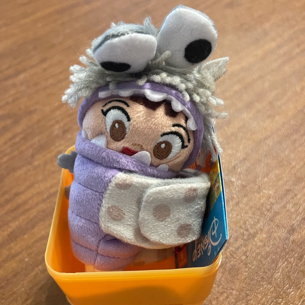Boo Monsters Inc. Cutie Cuff Series 4